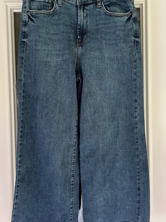 Kensie Denim - Kensie The High Rise Wide Leg Ankle Jeans in Medium Blue Denim